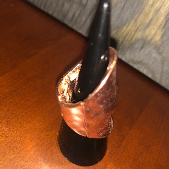 Knuckle ring - Picture 2 of 7